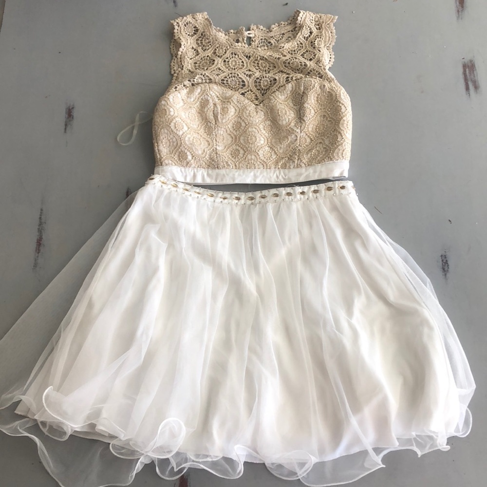 Sequin Hearts Size 5 Two Piece Homecoming Dress